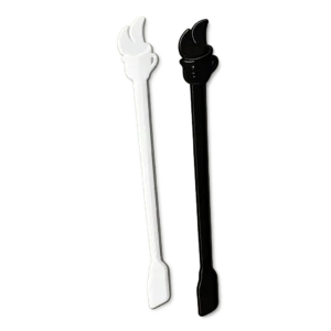 Agitateurs et bouchons en plastique